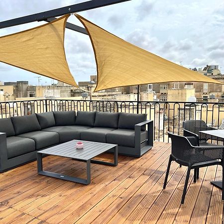 Florette Suite Designer Finish With Stunning Lounge Terrace By Arcobnb Floriana Exterior foto