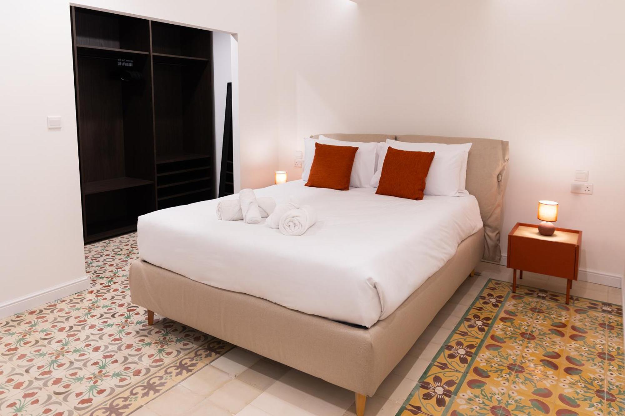 Florette Suite Designer Finish With Stunning Lounge Terrace By Arcobnb Floriana Exterior foto